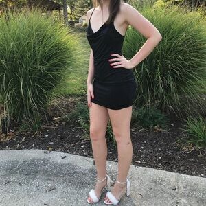 Windsor Elegant Black Draped Backless Dress